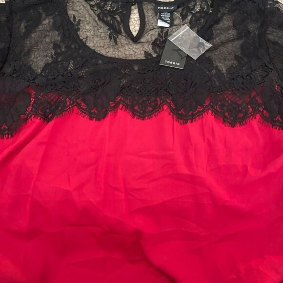NWT TORRID Short Sleeve Red Satin With Lace Trim Blouse - Picture 5 of 6